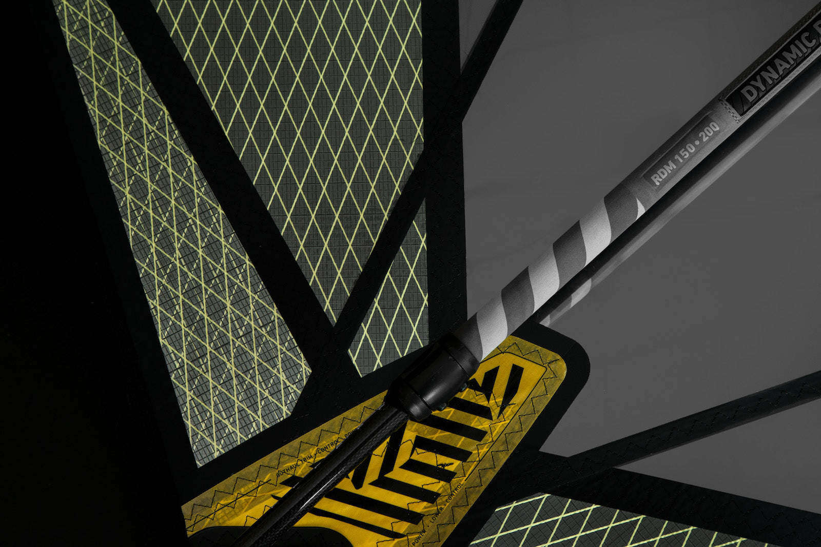 Vogue Gold Y31 detail 2